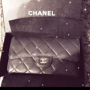 Authentic Chanel Douple Flap Wallet Black